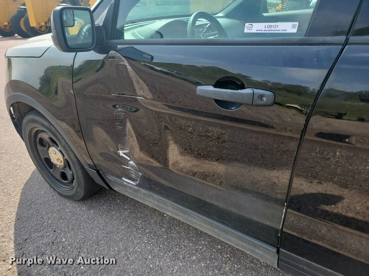 image for item LQ9121 2016 Ford Explorer Police Interceptor  SUV