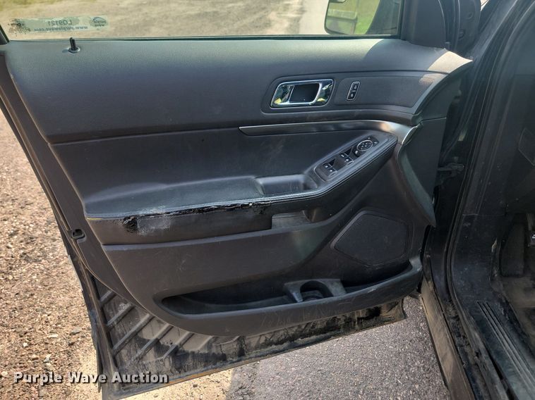 image for item LQ9121 2016 Ford Explorer Police Interceptor  SUV