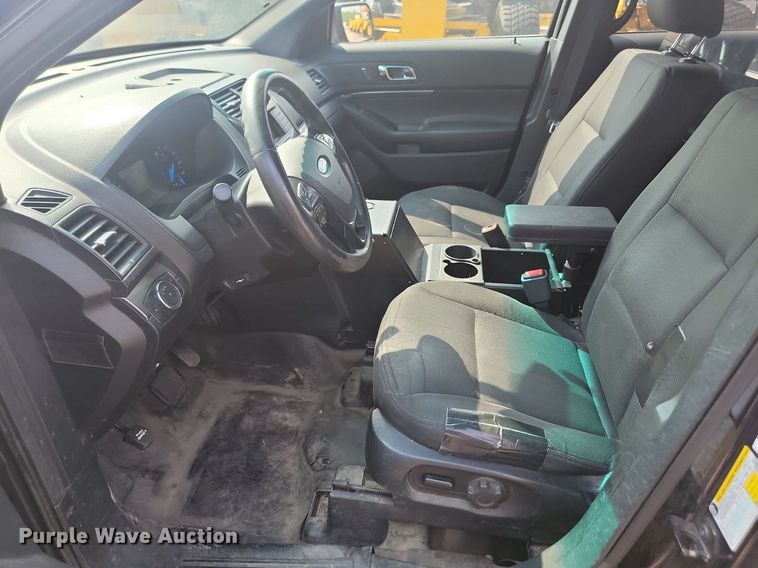 image for item LQ9121 2016 Ford Explorer Police Interceptor  SUV