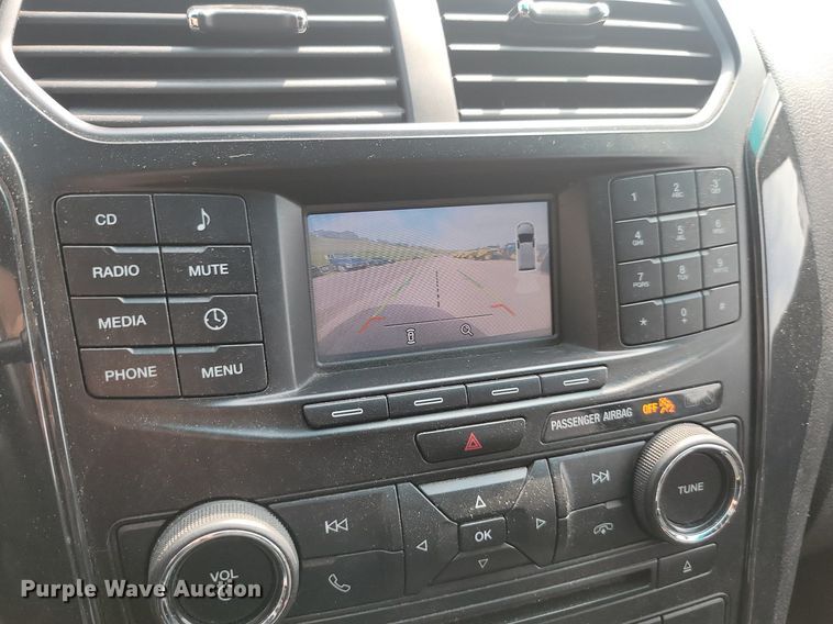 image for item LQ9121 2016 Ford Explorer Police Interceptor  SUV