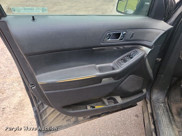 image for item LQ9122 2013 Ford Explorer Police Interceptor  SUV