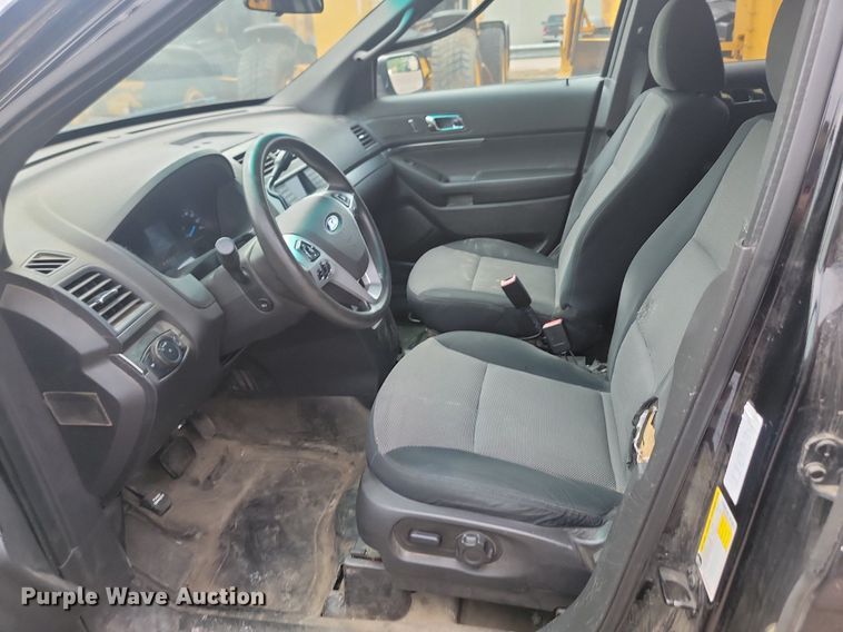 image for item LQ9122 2013 Ford Explorer Police Interceptor  SUV