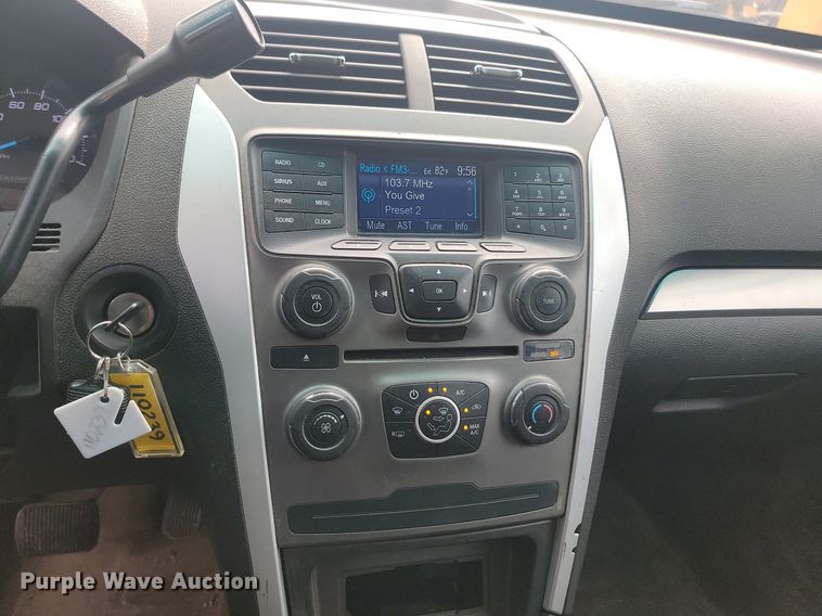 image for item LQ9122 2013 Ford Explorer Police Interceptor  SUV