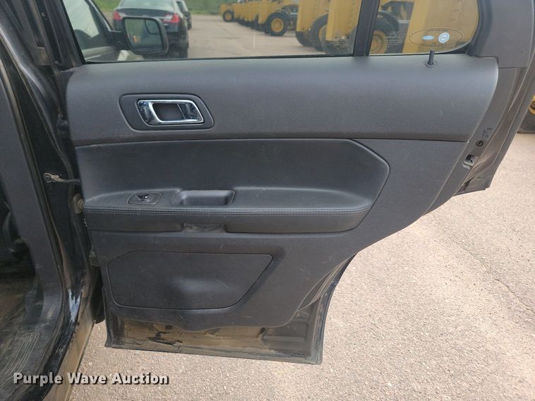 image for item LQ9122 2013 Ford Explorer Police Interceptor  SUV