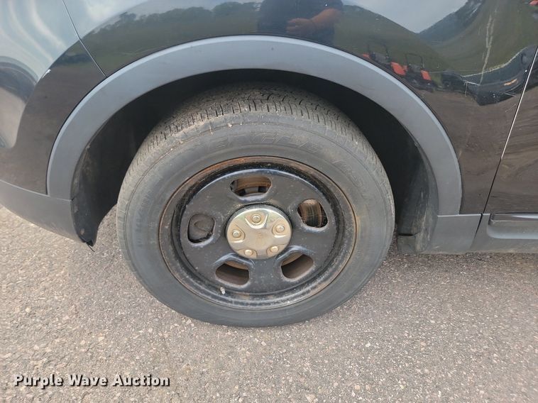 image for item LQ9122 2013 Ford Explorer Police Interceptor  SUV