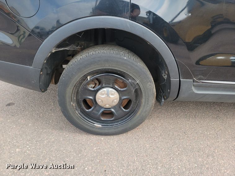 image for item LQ9122 2013 Ford Explorer Police Interceptor  SUV