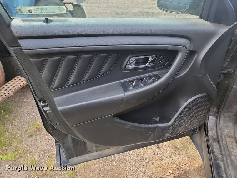 image for item LQ9123 2017 Ford Taurus Police Interceptor