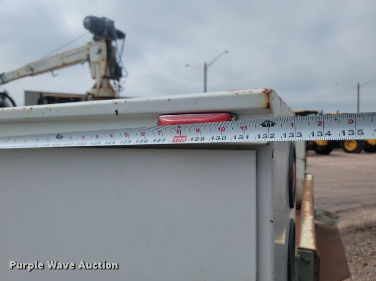 image for item LQ9125 2003 Ford F350 Super Duty  utility bed pickup truck