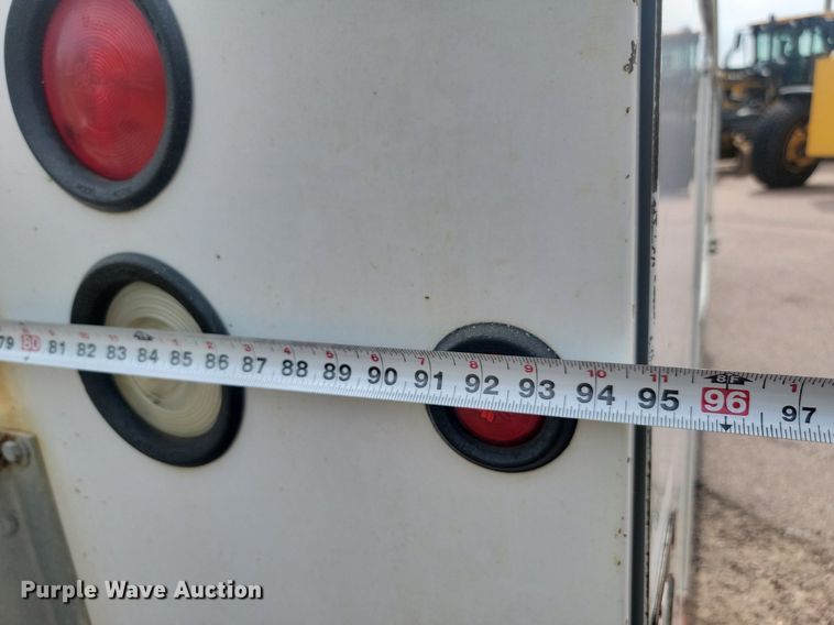 image for item LQ9125 2003 Ford F350 Super Duty  utility bed pickup truck