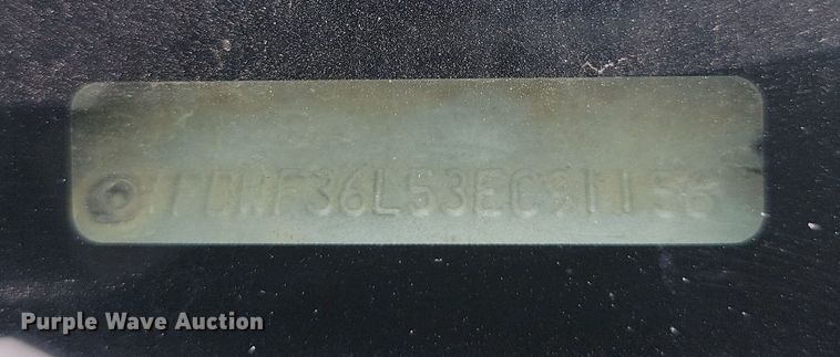 image for item LQ9125 2003 Ford F350 Super Duty  utility bed pickup truck