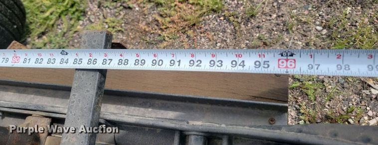 image for item LQ9127 2001 Polaris 500  snowmobile