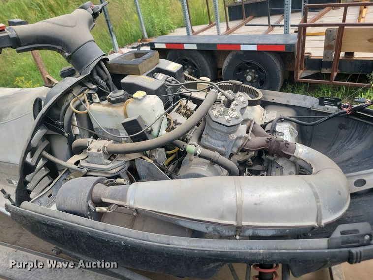 image for item LQ9127 2001 Polaris 500  snowmobile