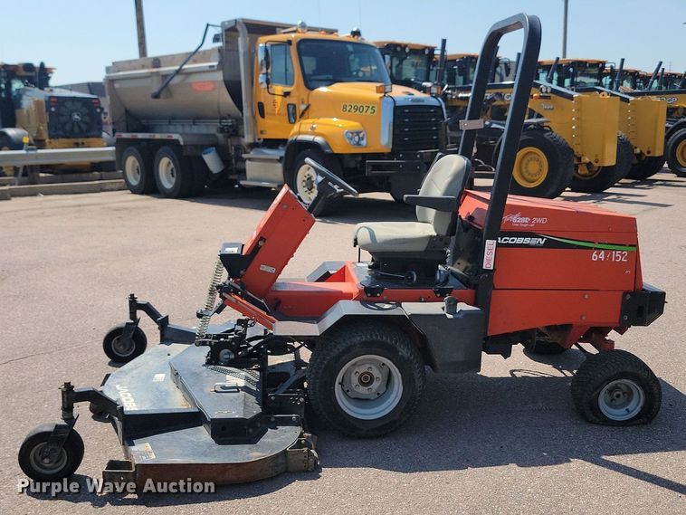 image for item LQ9128 2006 Jacobsen Turfcat 628D  lawn mower