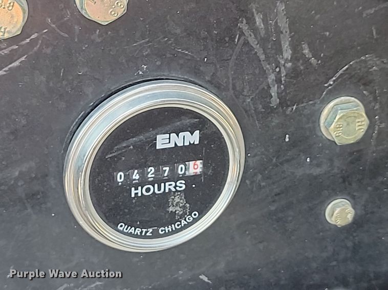 image for item LQ9128 2006 Jacobsen Turfcat 628D  lawn mower