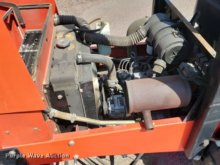 image for item LQ9128 2006 Jacobsen Turfcat 628D  lawn mower