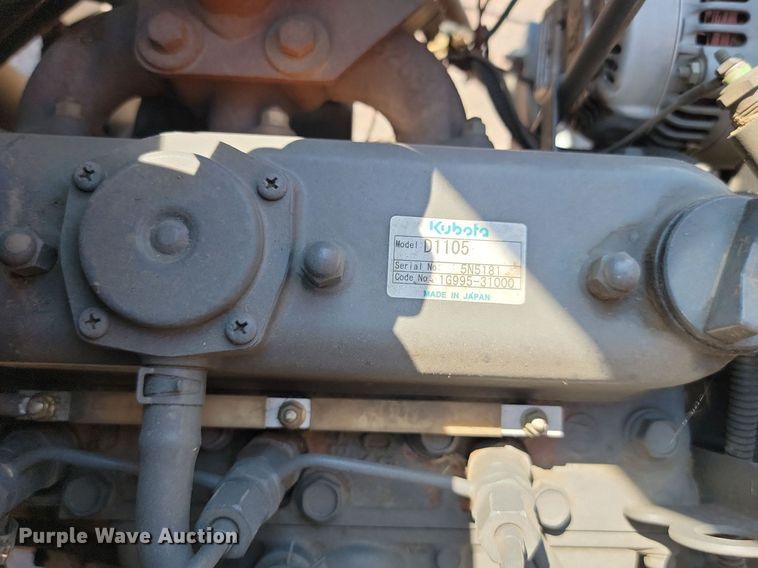 image for item LQ9128 2006 Jacobsen Turfcat 628D  lawn mower