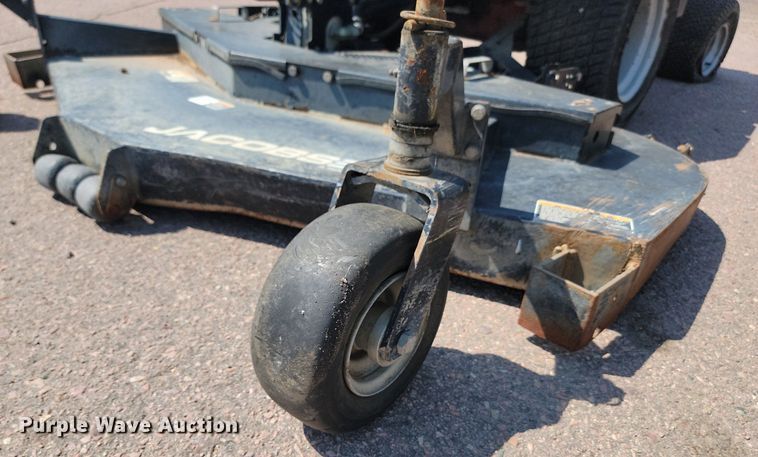 image for item LQ9128 2006 Jacobsen Turfcat 628D  lawn mower