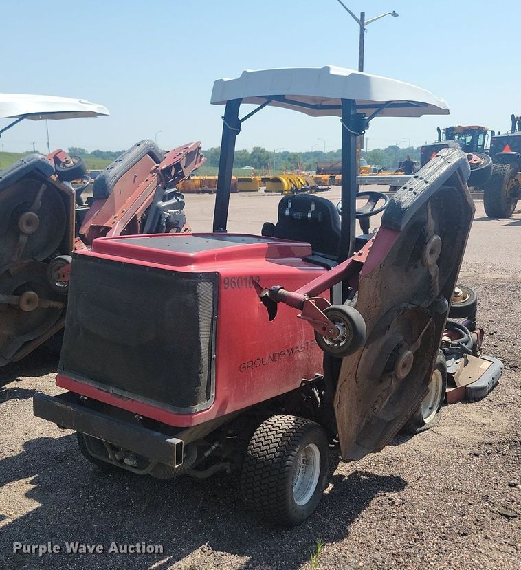 image for item LQ9129 Toro Groundsmaster 4000D  lawn mower