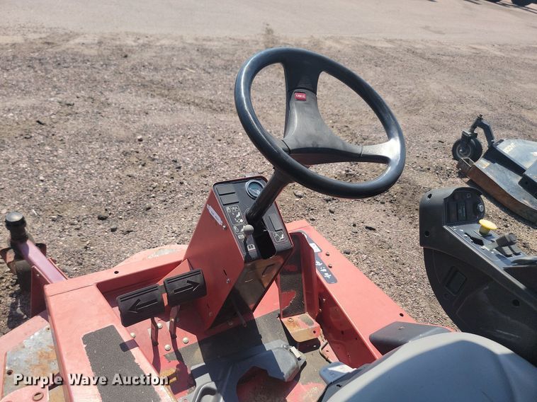 image for item LQ9129 Toro Groundsmaster 4000D  lawn mower