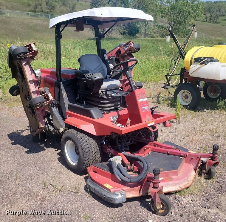 image for item LQ9130 Toro Groundsmaster 4000D  lawn mower