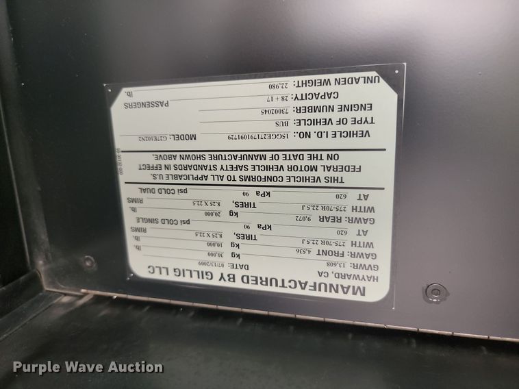 image for item LQ9131 2009 Gillig  shuttle bus