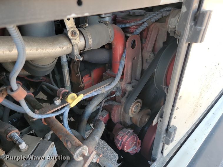 image for item LQ9131 2009 Gillig  shuttle bus