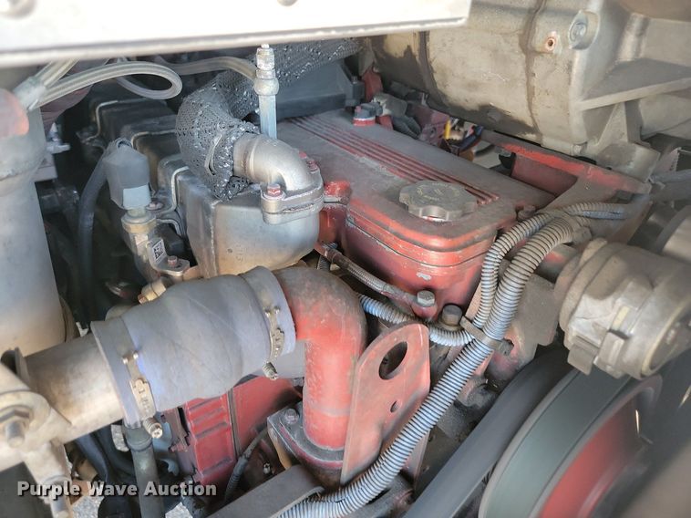 image for item LQ9132 2009 Gillig  shuttle bus