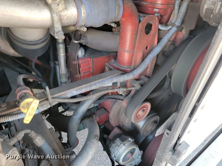 image for item LQ9132 2009 Gillig  shuttle bus