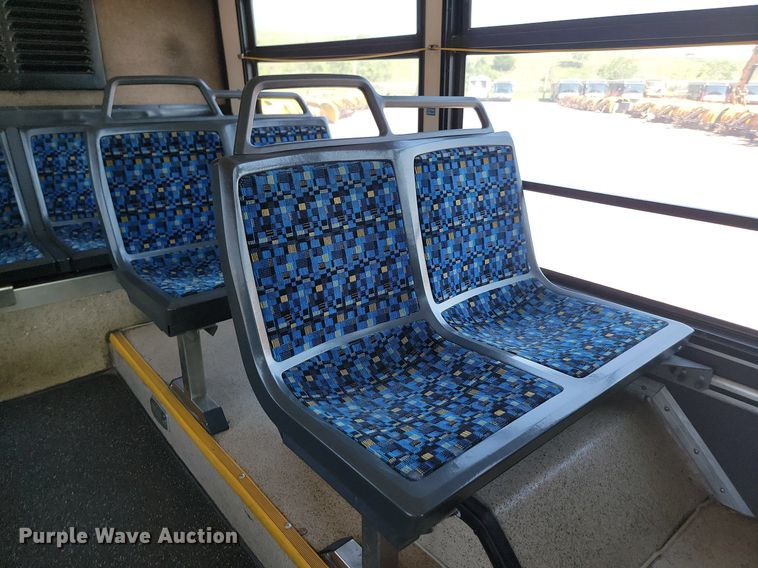 image for item LQ9133 2009 Gillig  shuttle bus