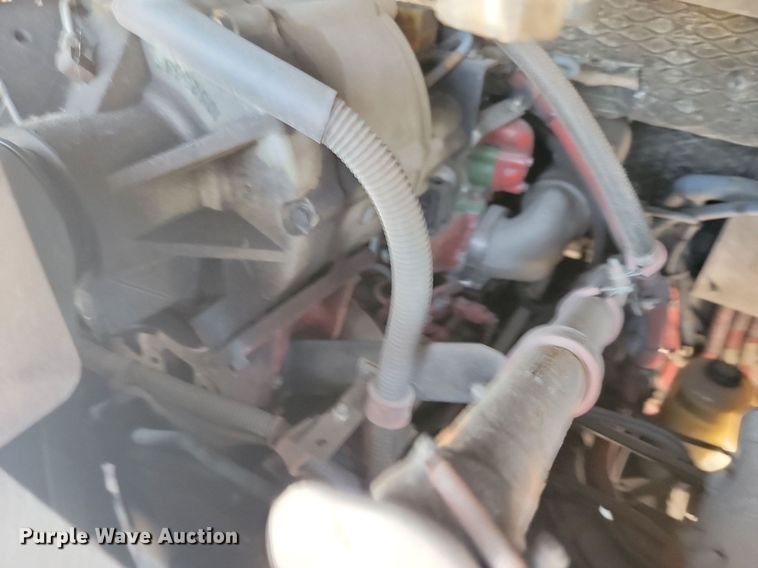 image for item LQ9133 2009 Gillig  shuttle bus