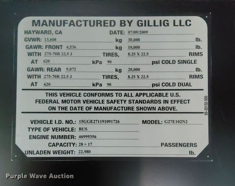 image for item LQ9135 2009 Gillig  shuttle bus