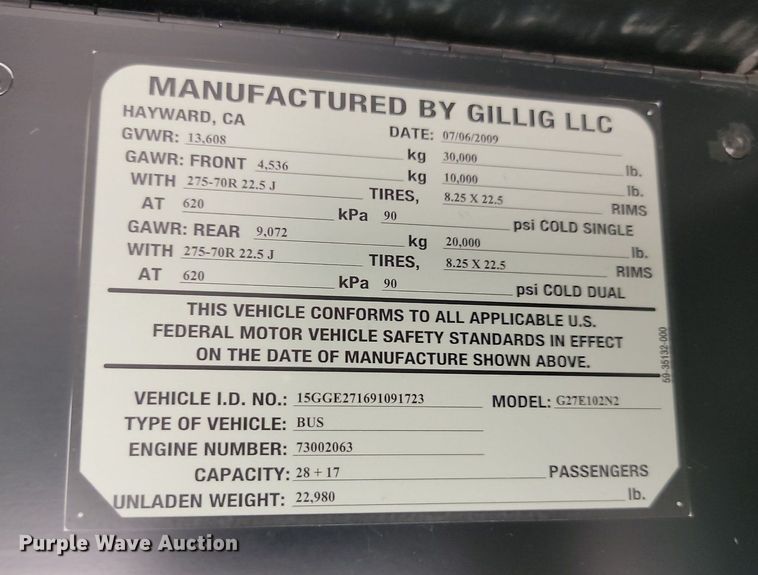 image for item LQ9136 2009 Gillig  shuttle bus