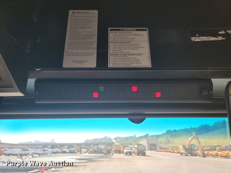 image for item LQ9137 2009 Gillig  shuttle bus