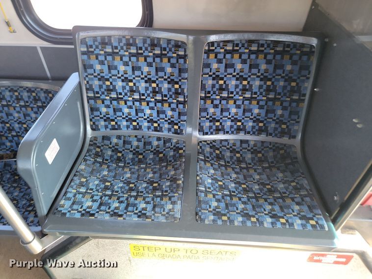 image for item LQ9141 2009 Gillig  shuttle bus