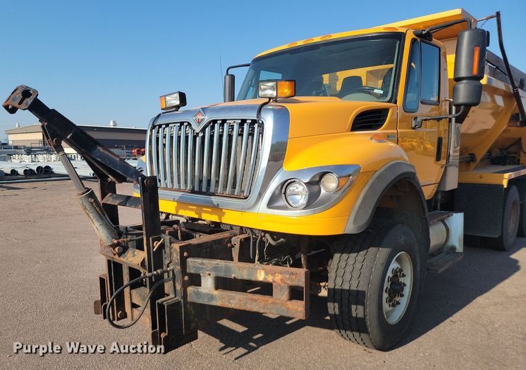 image for item LQ9145 2013 International WorkStar 7500  dump truck