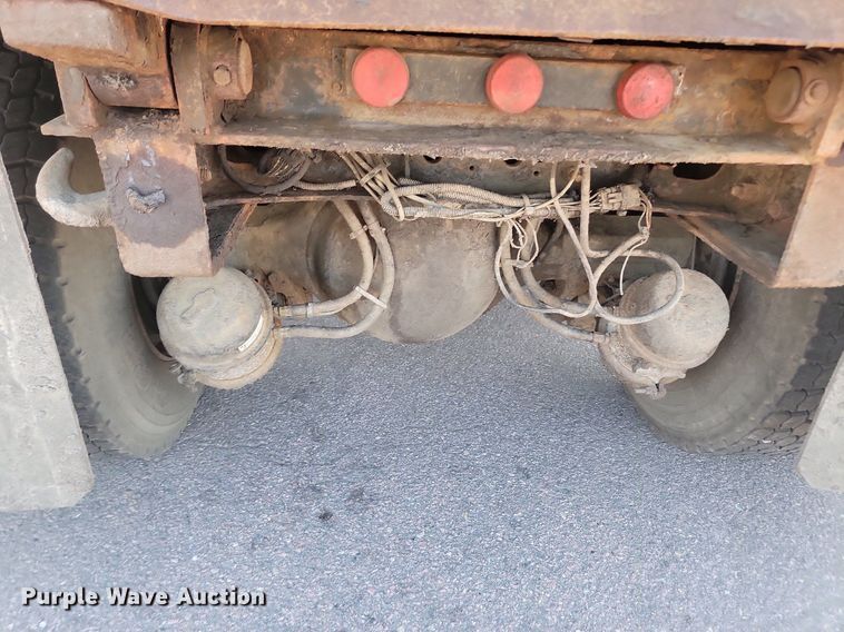 image for item LQ9145 2013 International WorkStar 7500  dump truck