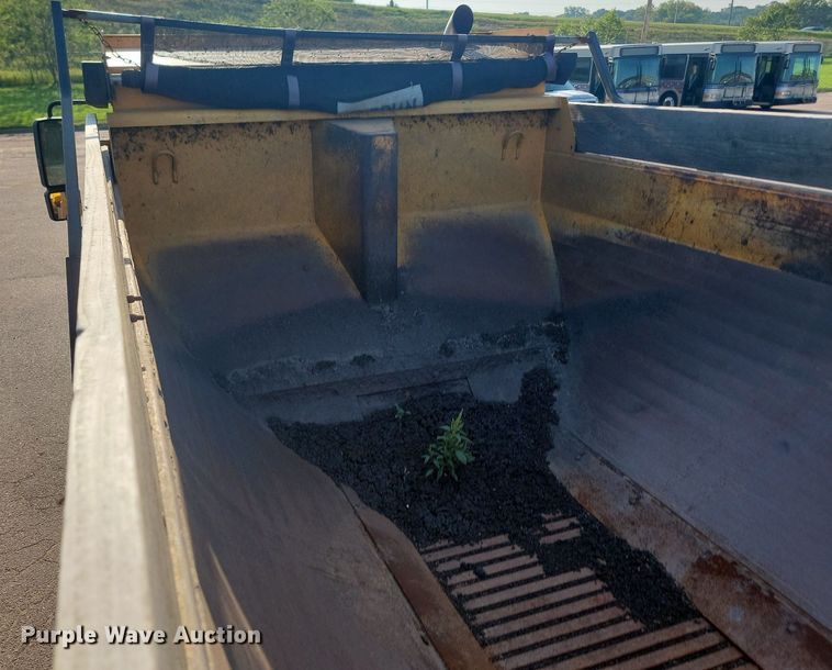 image for item LQ9145 2013 International WorkStar 7500  dump truck