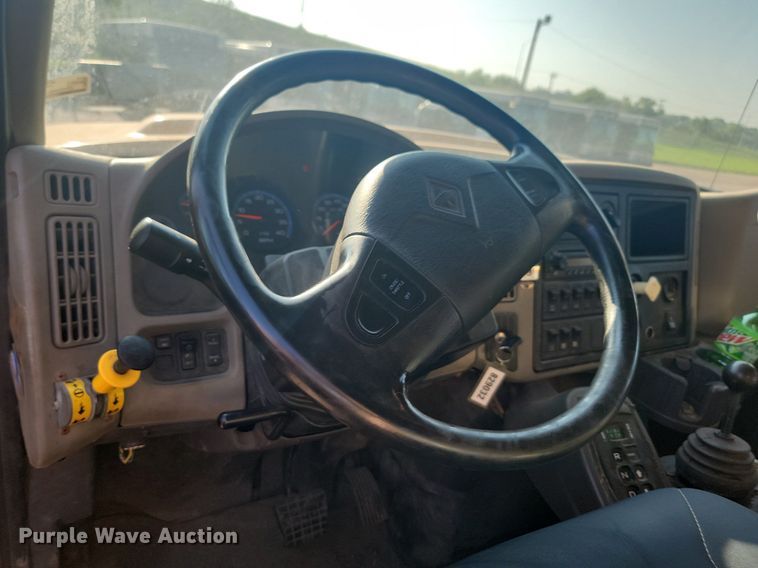 image for item LQ9145 2013 International WorkStar 7500  dump truck