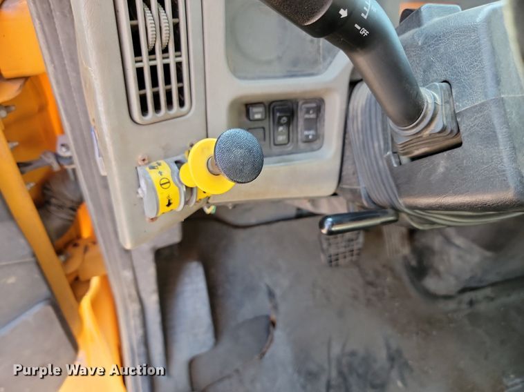 image for item LQ9145 2013 International WorkStar 7500  dump truck