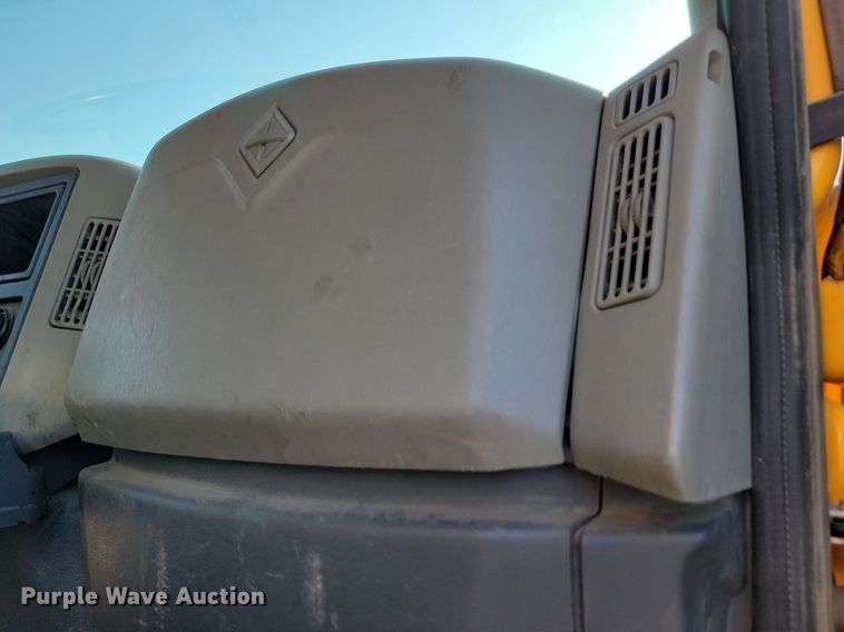 image for item LQ9145 2013 International WorkStar 7500  dump truck