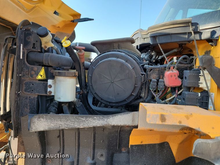 image for item LQ9145 2013 International WorkStar 7500  dump truck