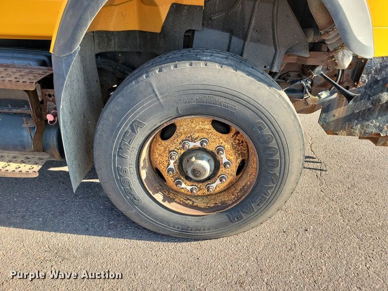 image for item LQ9145 2013 International WorkStar 7500  dump truck