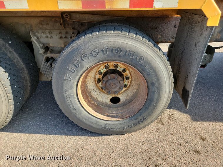 image for item LQ9145 2013 International WorkStar 7500  dump truck