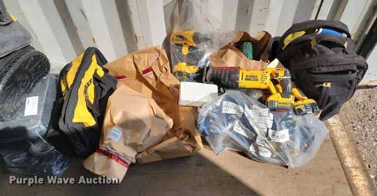 image for item LQ9146 Tools