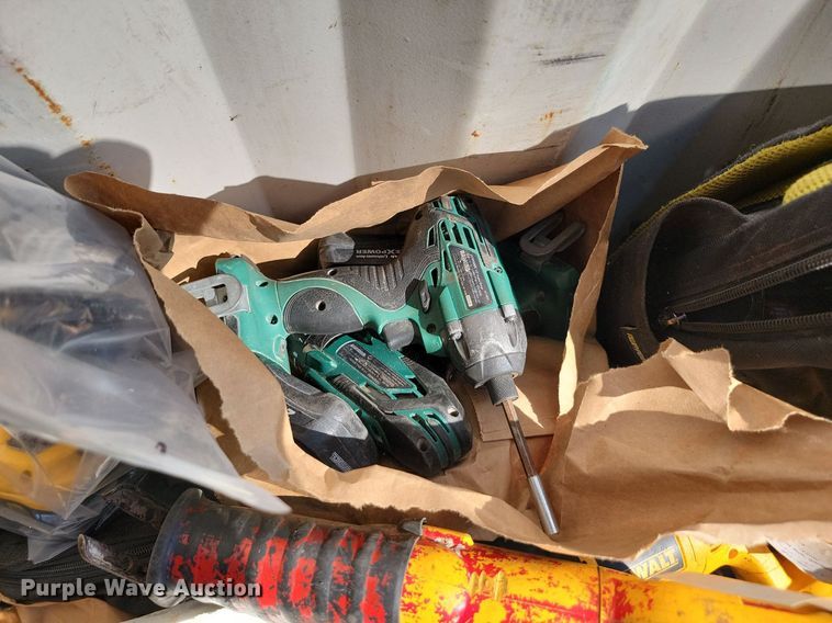 image for item LQ9146 Tools