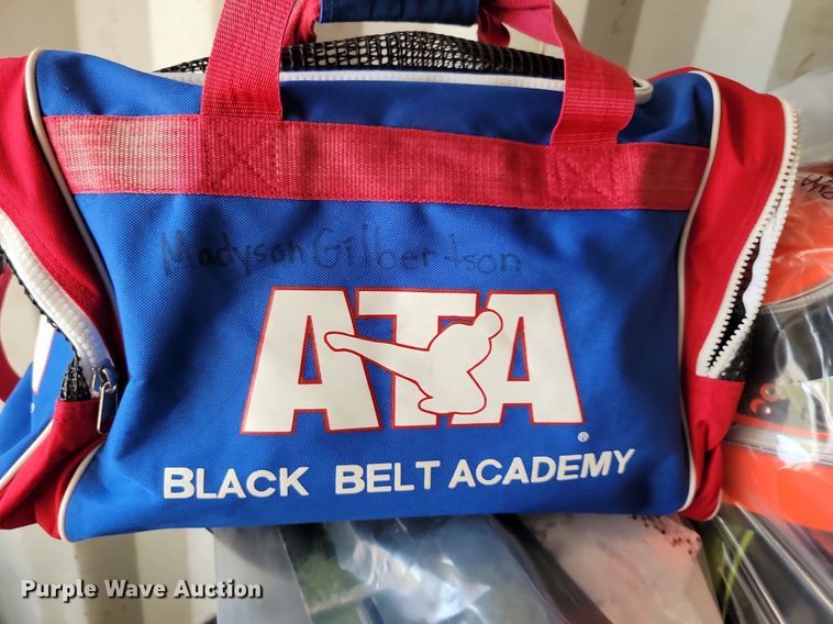 image for item LQ9148 Sporting goods