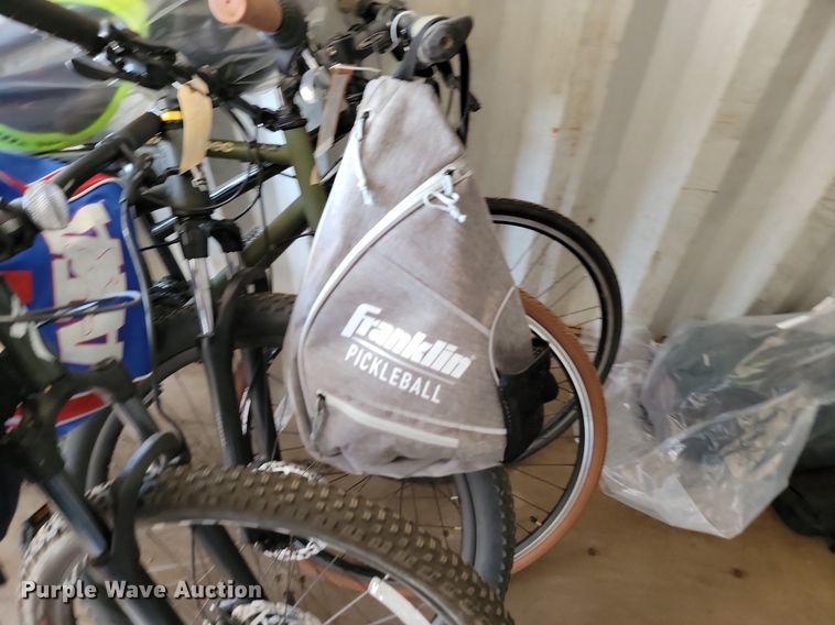 image for item LQ9148 Sporting goods