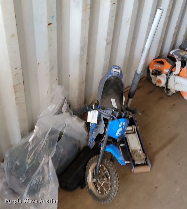 image for item LQ9150 Tools