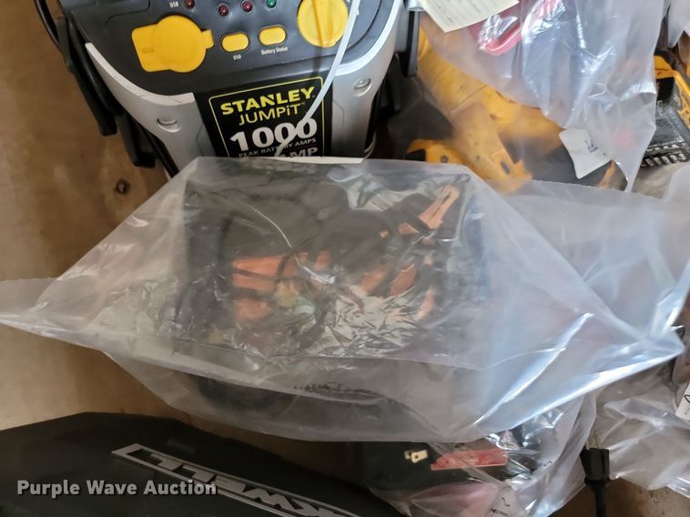 image for item LQ9153 Tools