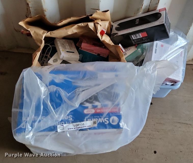 image for item LQ9155 Office supplies and equipment